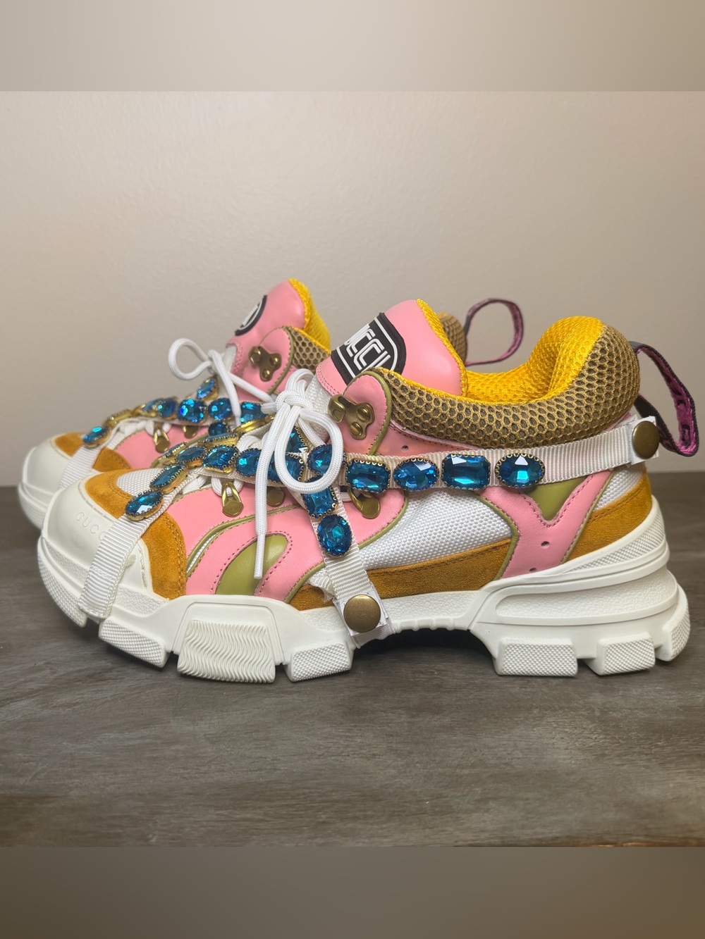 Gucci FlashTrek Sneakers